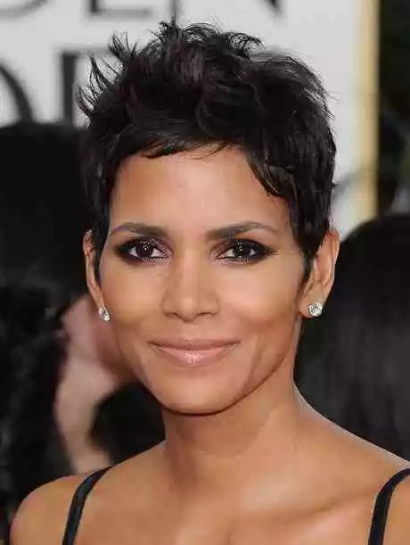 short-hairstyles-2023-female-over-50-thick-hair-57_8-16 Short hairstyles 2023 female over 50 thick hair