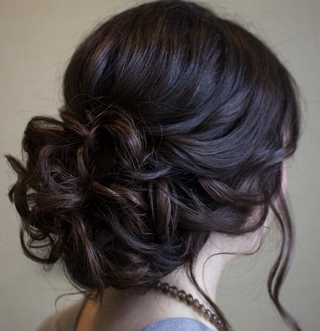 hairstyles-updos-wedding-28_12 Hairstyles updos wedding