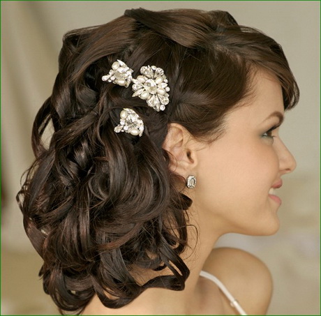 latest-hairstyles-for-brides-27_7 Latest hairstyles for brides
