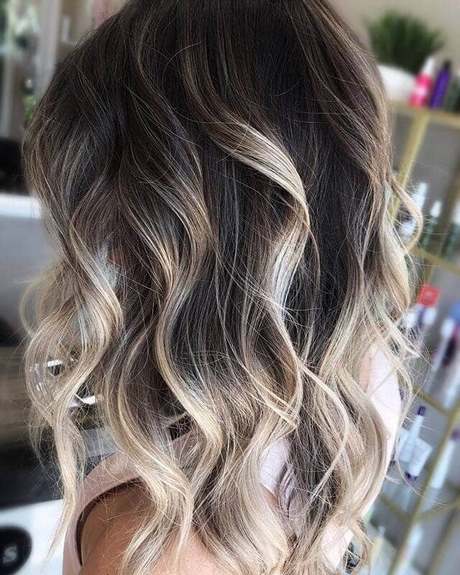 hairstyles-with-blonde-highlights-12_4 Hairstyles with blonde highlights