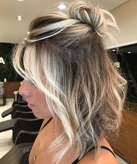hairstyles-with-blonde-highlights-12_8 Hairstyles with blonde highlights