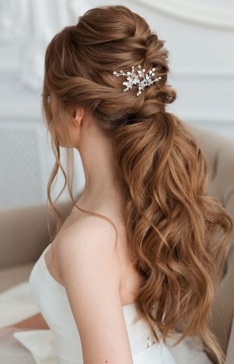 bridal-hairstyles-2022-03_15 Bridal hairstyles 2022