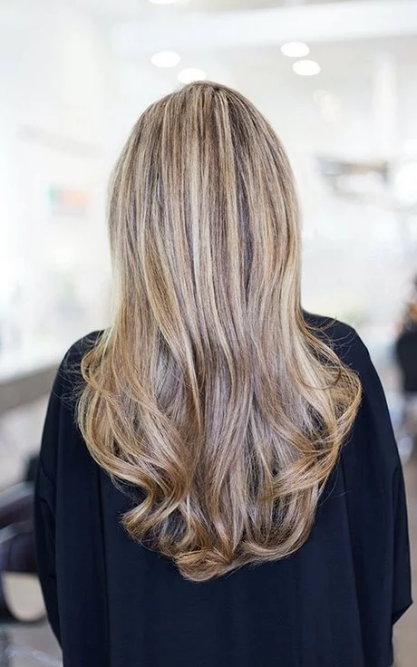 colour-hairstyles-2024-94_6-11 Colour hairstyles 2024