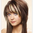 Short hairstyle with long layers